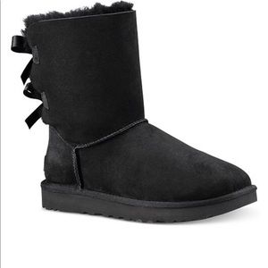 Bailey Black Ugg Size 8